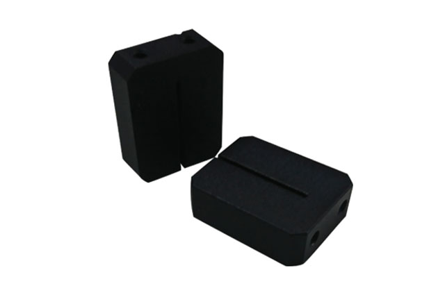 cnc精密機(jī)械零件加工價(jià)格對(duì)比同類產(chǎn)品有哪些不同？