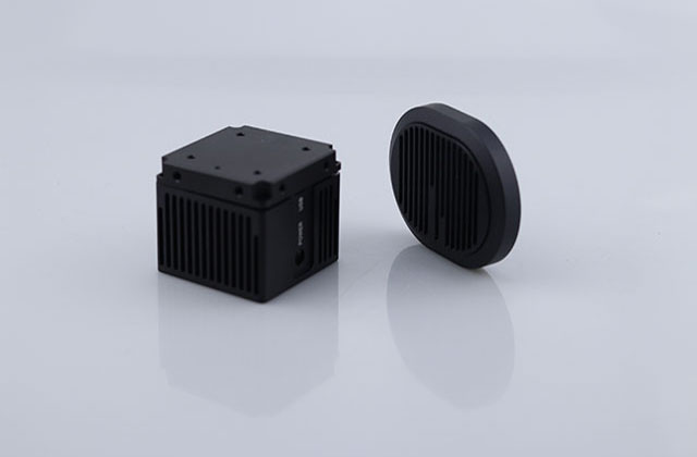  深圳CNC軍工部件加工廠，各種先進(jìn)設(shè)備都有 