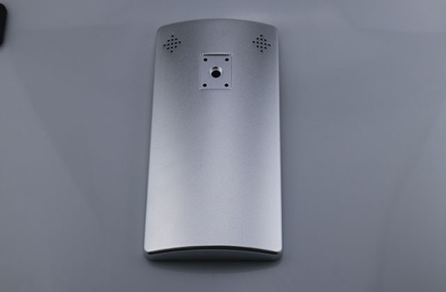 講一講CNC通訊零件加工為什么要在工件上留加工余量？